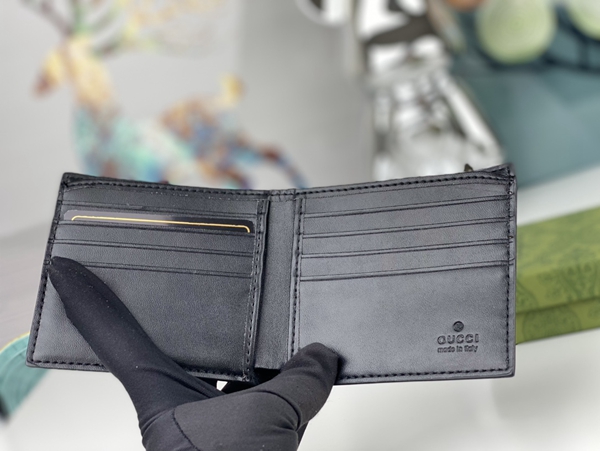 グッチ財布コピー角部分ディテール